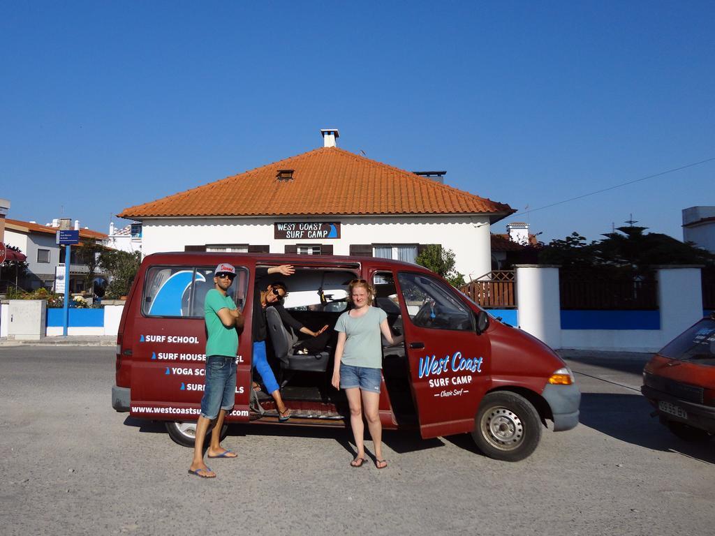 West Coast Surf Hostel Areia Branca Exterior photo