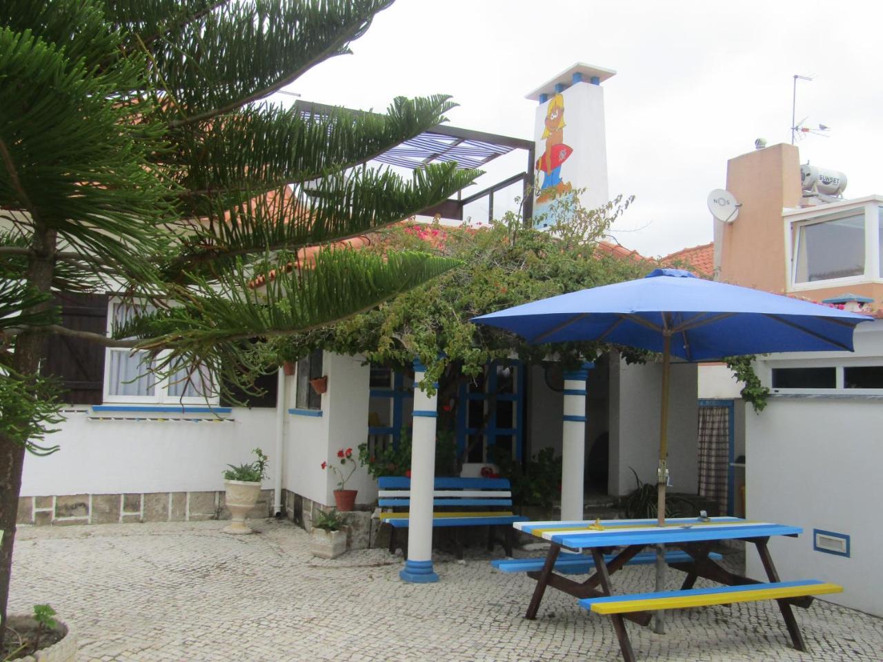 West Coast Surf Hostel Areia Branca Exterior photo